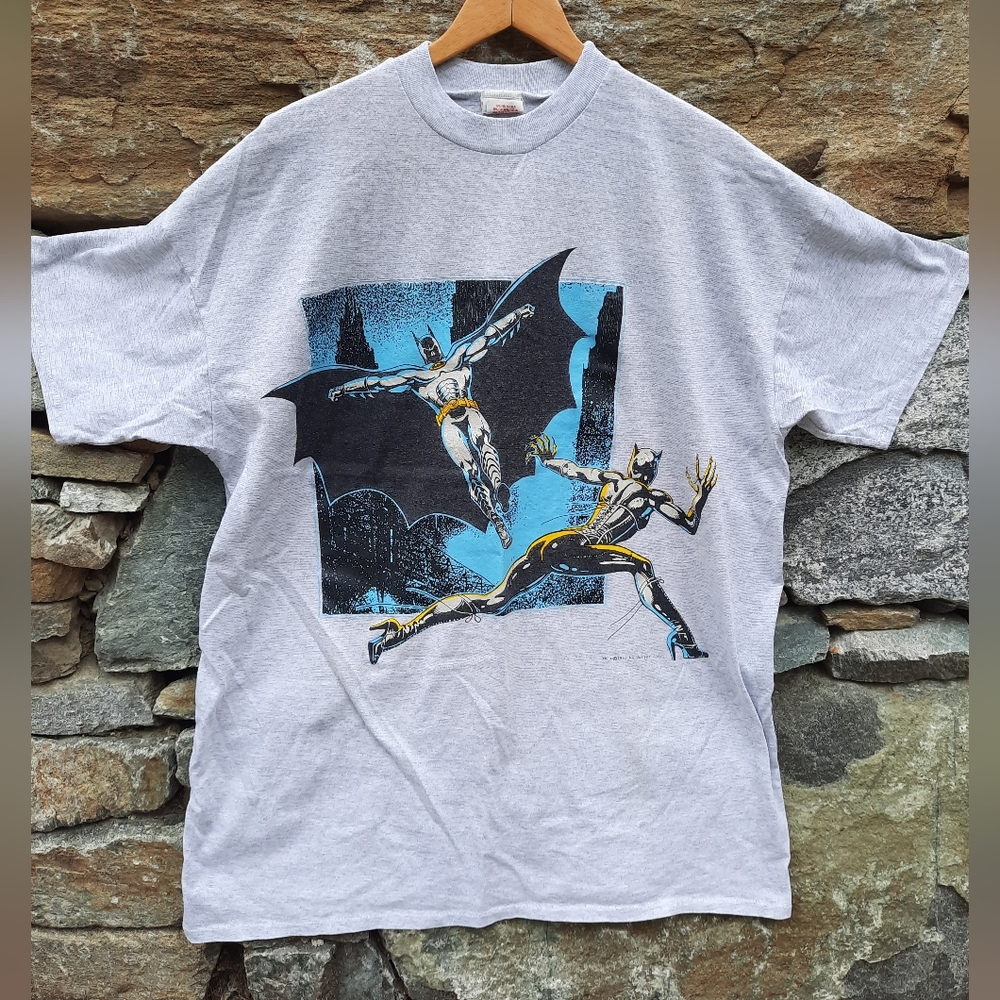 SUPER Rare 1991 Batman and Catwoman DC comics t-shirt